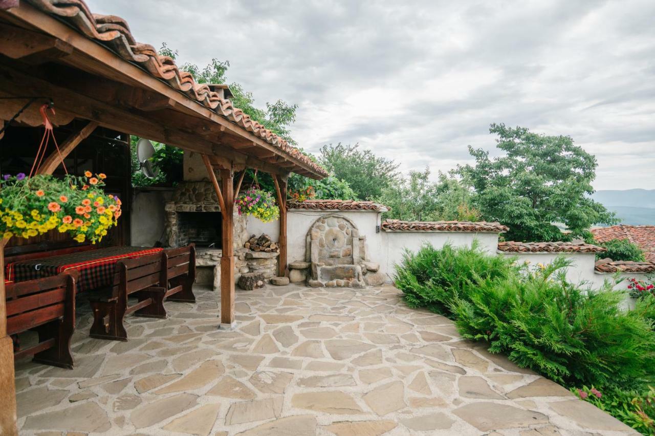 فندق Kodjamanova House زيرافنا المظهر الخارجي الصورة