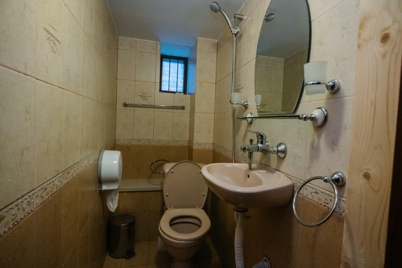 فندق Kodjamanova House زيرافنا المظهر الخارجي الصورة
